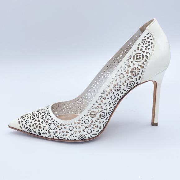 Manolo Blahnik BB White Laser-Cut Leather Pointed Toe Pump Heels - Picture 2 of 11
